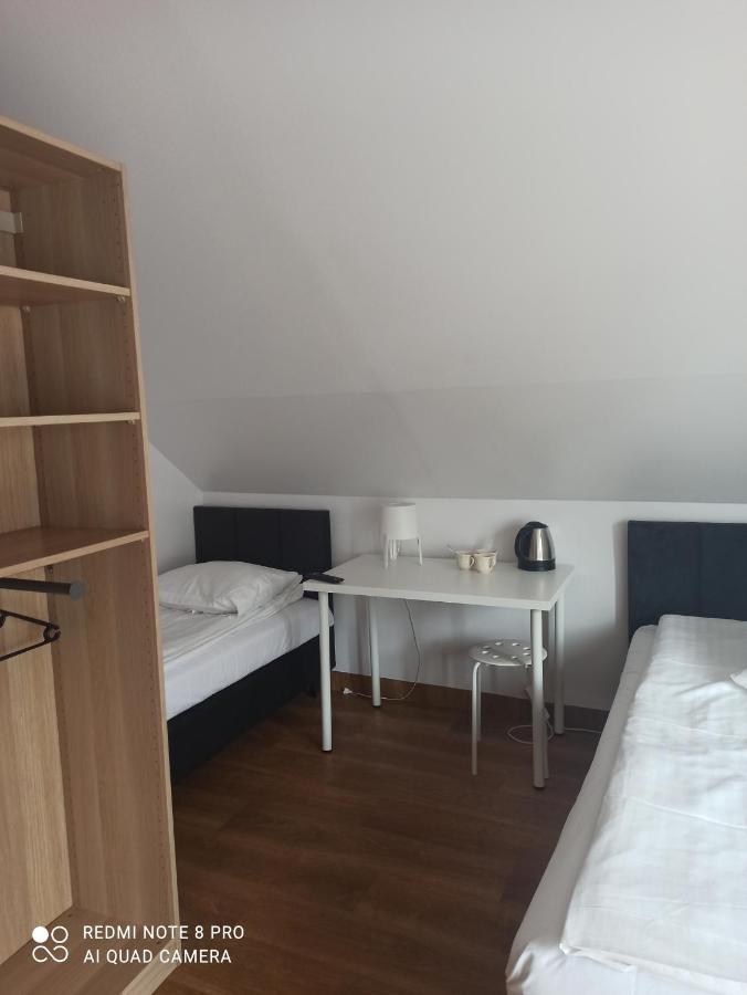 Bryza Rewa Hotel Екстериор снимка
